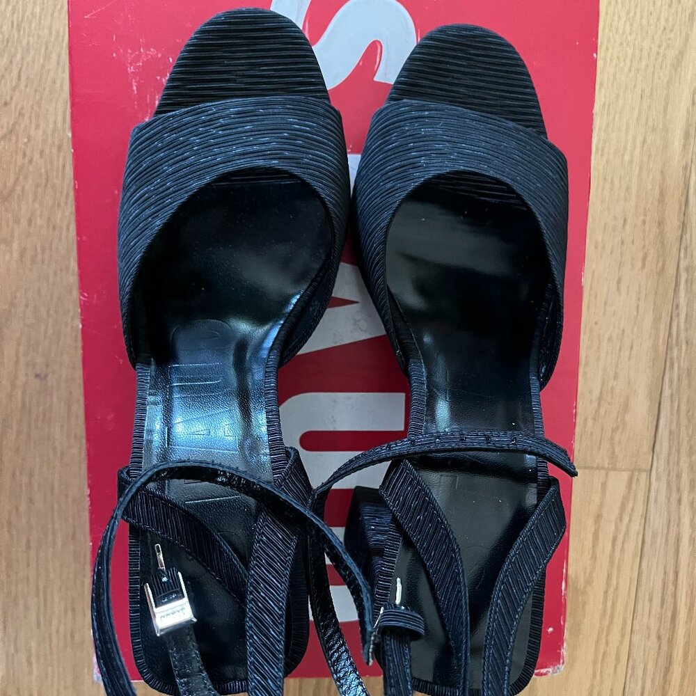 STAUD SOLANGE Black Textured Open Toe Ankle Strap Heels Size 37, NIB - Picture 8 of 9